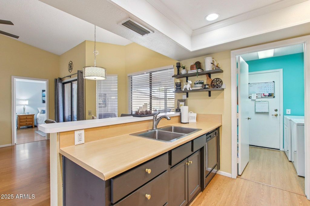 Image 16 of property listing at 13635 W MEEKER Boulevard, Sun City West, AZ 85375