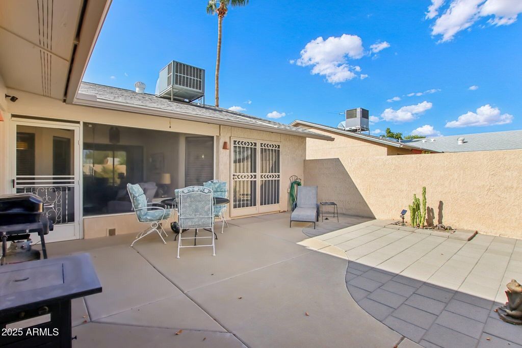 Image 34 of property listing at 13635 W MEEKER Boulevard, Sun City West, AZ 85375