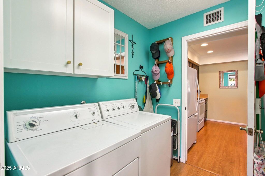 Image 36 of property listing at 13635 W MEEKER Boulevard, Sun City West, AZ 85375