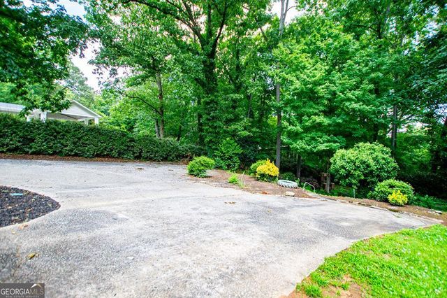 2020 Maple Street, Villa Rica, GA 30117