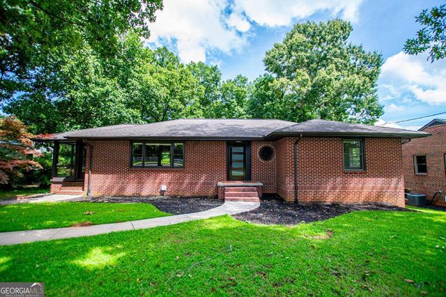 2020 Maple Street, Villa Rica, GA 30117