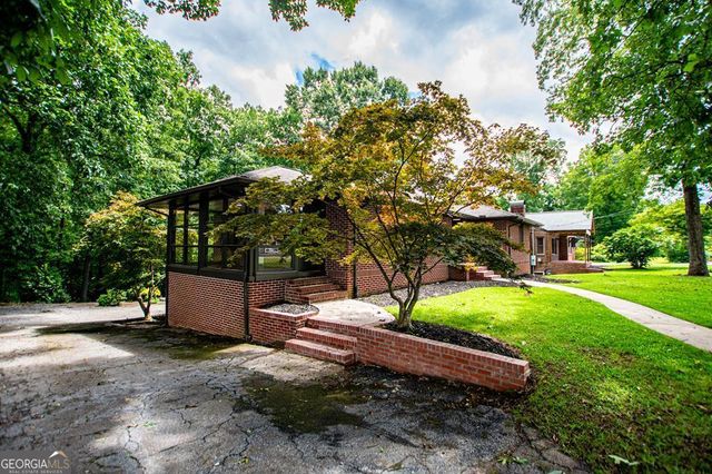 2020 Maple Street, Villa Rica, GA 30117