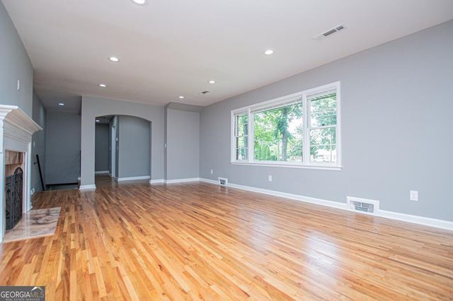 2020 Maple Street, Villa Rica, GA 30117