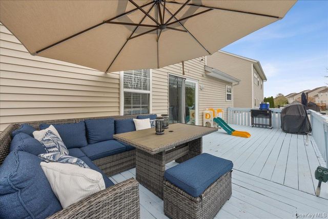 21 Reed Court, Washingtonville, NY 10992