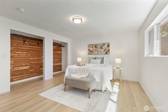 991 Melia Lane NE, Bremerton, WA 98311