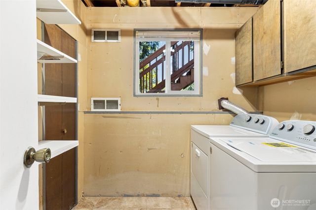 991 Melia Lane NE, Bremerton, WA 98311