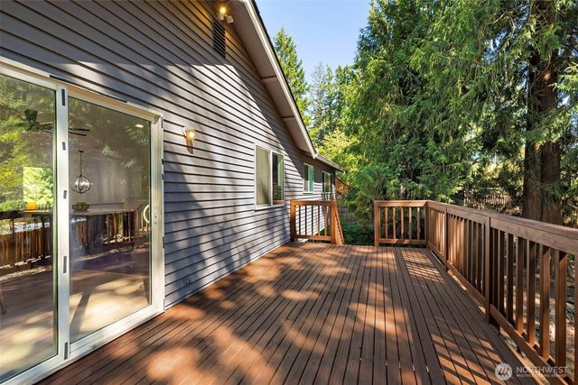 991 Melia Lane NE, Bremerton, WA 98311