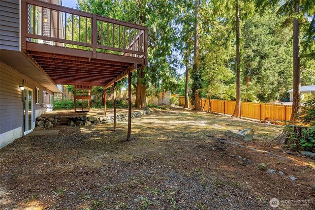 991 Melia Lane NE, Bremerton, WA 98311