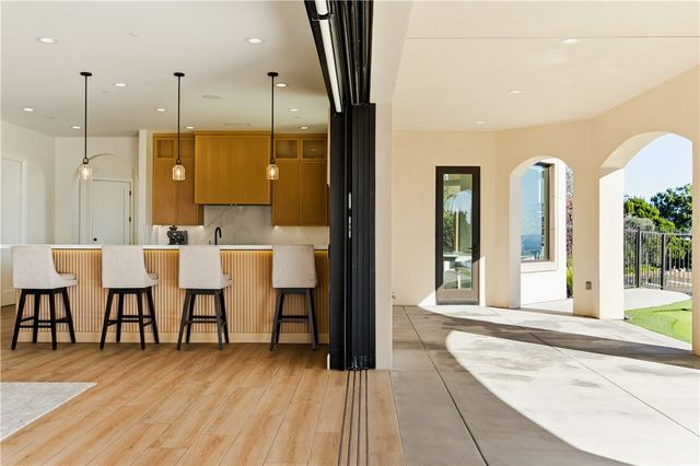 2499 Sierra, Upland, CA 91784