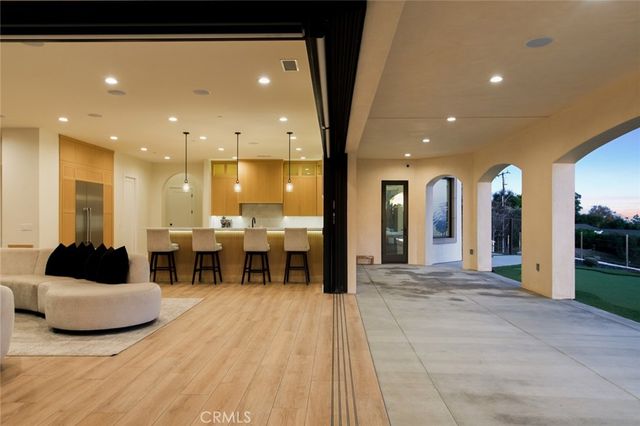 2499 Sierra, Upland, CA 91784