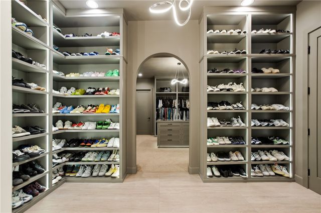 2499 Sierra, Upland, CA 91784