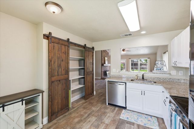 4132 Driscoll Drive, The Colony, TX 75056