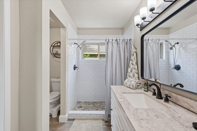 4132 Driscoll Drive, The Colony, TX 75056