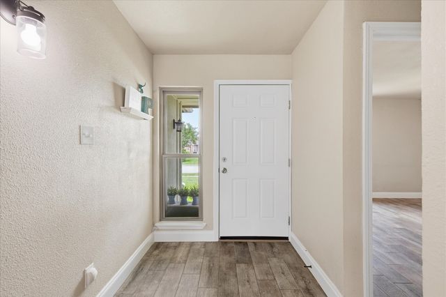 4132 Driscoll Drive, The Colony, TX 75056