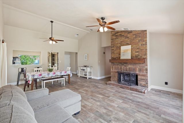 4132 Driscoll Drive, The Colony, TX 75056