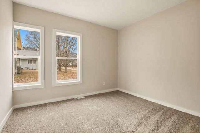 1928 8th Avenue, Rock Island, IL 61201