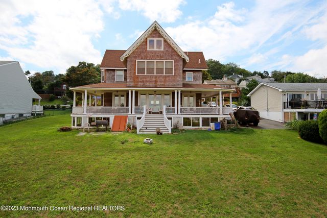 52 Navesink Avenue, Highlands, NJ 07732