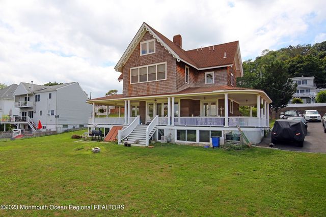 52 Navesink Avenue, Highlands, NJ 07732