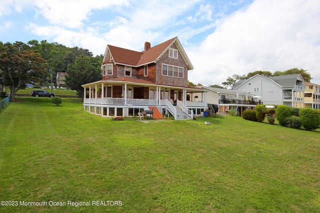 52 Navesink Avenue, Highlands, NJ 07732