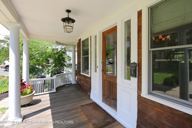 52 Navesink Avenue, Highlands, NJ 07732
