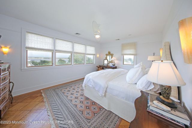 52 Navesink Avenue, Highlands, NJ 07732