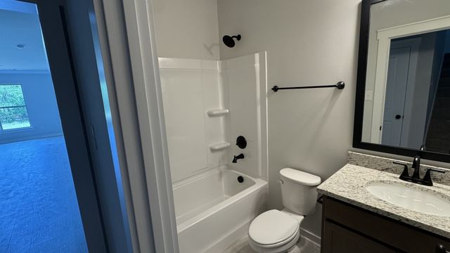 492 W Foxrun, Springfield, TN 37172
