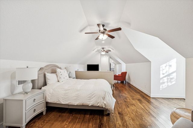 124 Rebekah's Crossing, Round Top, TX 78954