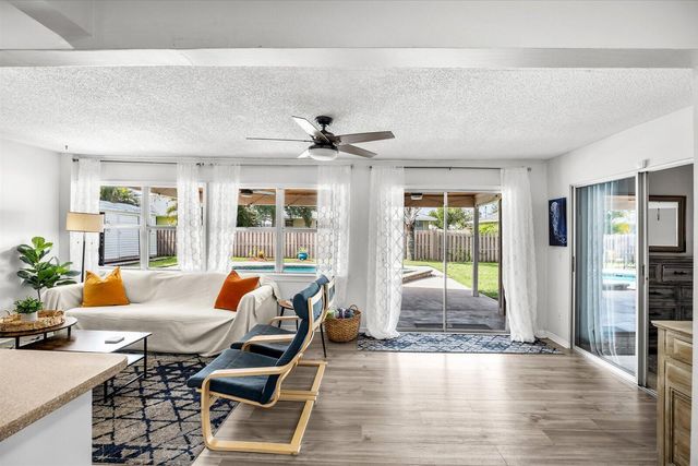 1004 NW 16th Place, Stuart, FL 34994