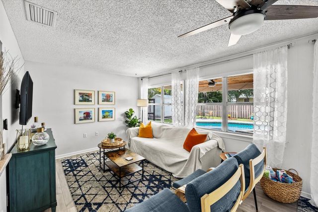 1004 NW 16th Place, Stuart, FL 34994