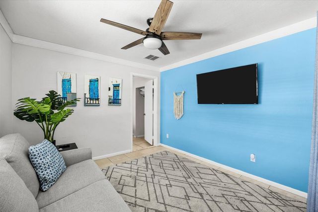 1004 NW 16th Place, Stuart, FL 34994