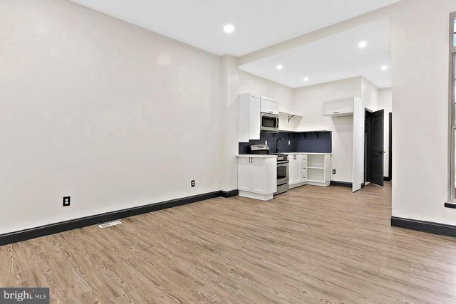 1732 MCCULLOH ST, Baltimore, MD 21217