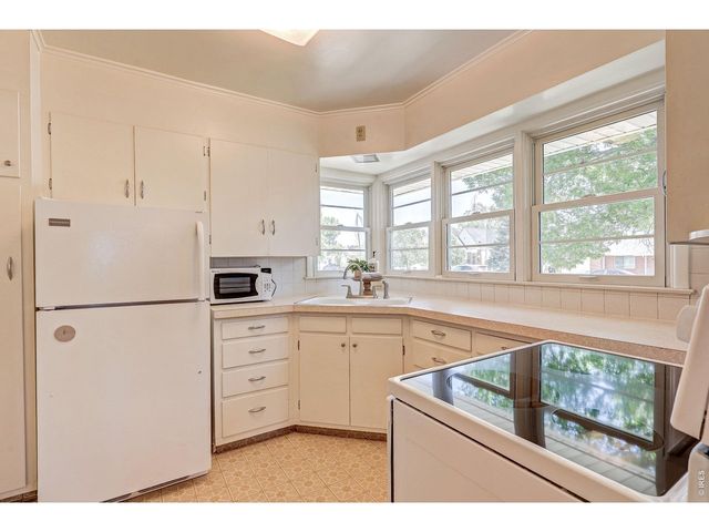 4 Cottonwood Ave, Eaton, CO 80615
