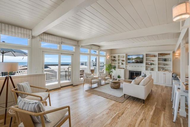 621 Beach Drive, Aptos, CA 95003