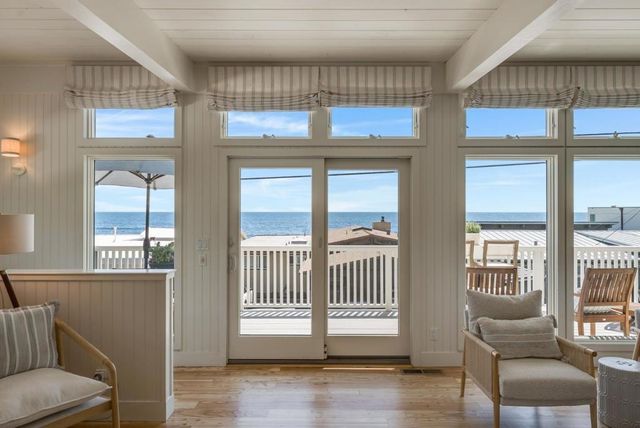 621 Beach Drive, Aptos, CA 95003