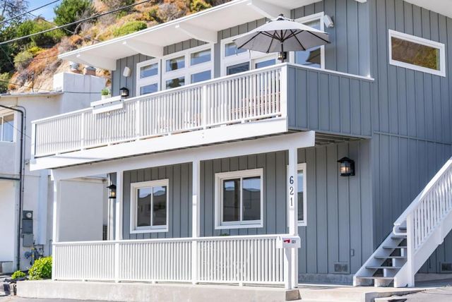 621 Beach Drive, Aptos, CA 95003