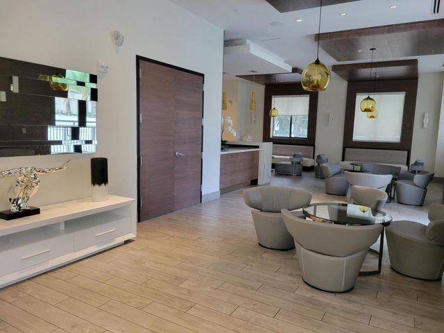 999 SW 1st Avenue 1914, Miami, FL 33130