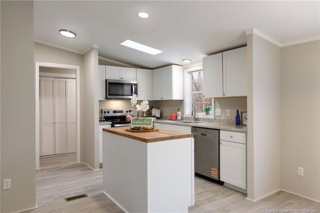 5873 Saint Josephs Drive, Fayetteville, NC 28306