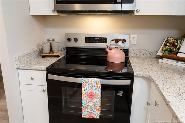 5873 Saint Josephs Drive, Fayetteville, NC 28306