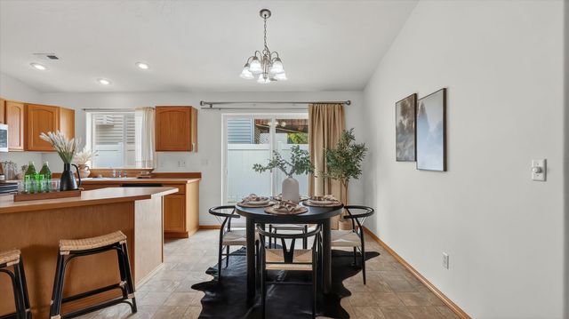 4506 N Locust Ct, Spokane Valley, WA 99206