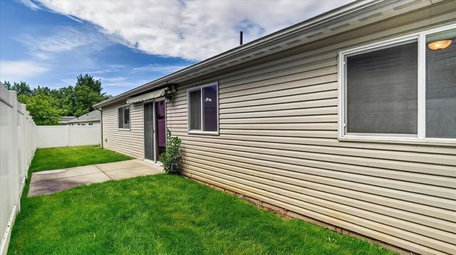 4506 N Locust Ct, Spokane Valley, WA 99206