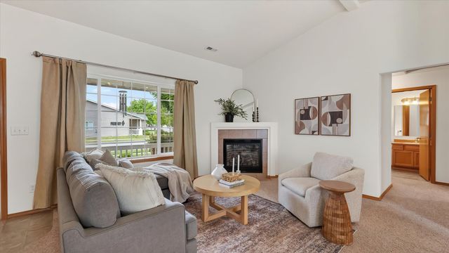 4506 N Locust Ct, Spokane Valley, WA 99206