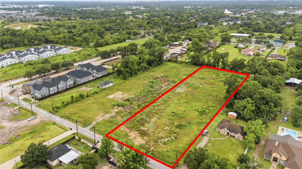 5903 Mansfield Landing Lane, Houston, TX 77091