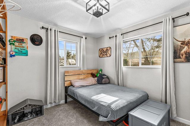 3065 Griffin Creek Road, Medford, OR 97501