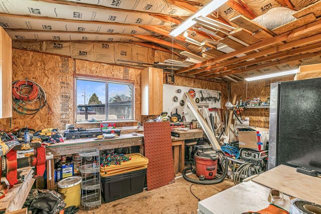 3065 Griffin Creek Road, Medford, OR 97501