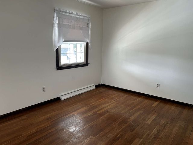 8 Patterson, Westfield, MA 01085