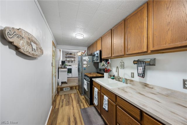 18464 5th Street, Beloit, OH 44609