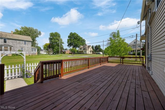 18464 5th Street, Beloit, OH 44609