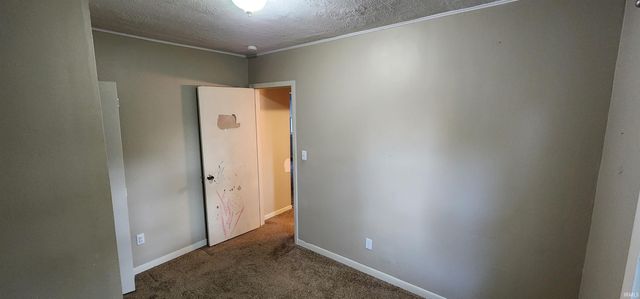 910 W Borley Avenue, Mishawaka, IN 46545