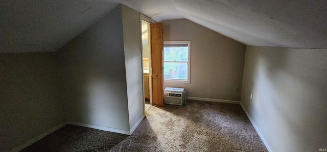 910 W Borley Avenue, Mishawaka, IN 46545