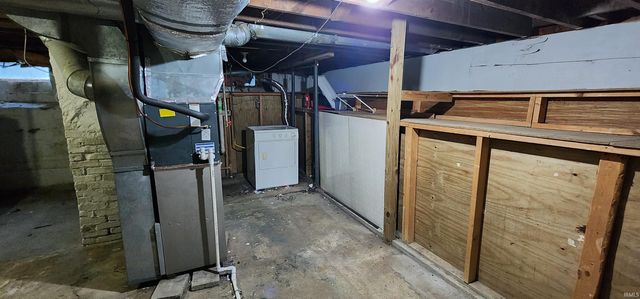 910 W Borley Avenue, Mishawaka, IN 46545